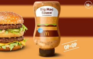 Big Mac saus in fles voor €2,95 in de McDonald's app