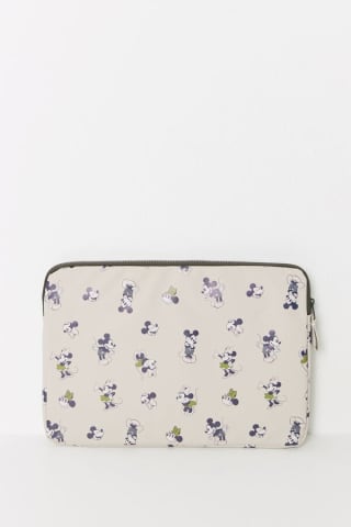 Funda Ordenador Mickey por 13,99€.