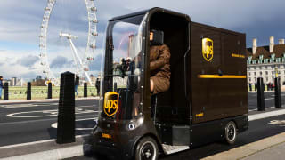 Cajas y embalajes gratis iniciando sesión en UPS