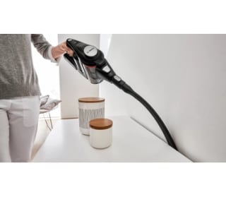 Bosch - Unlimited 8 - BCS82MAT14 - Steelstofzuiger - Zwart voor €299 bij iBOOD