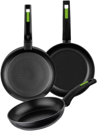 Monix Green Set Juego 3 Sartenes, 18, 22 y 26 cm, Aluminio Forjado, Todo Tipo Cocinas por 26,10€ (cuenta nueva por 20,63€)