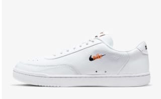 Nike Sportswear COURT VINTAGE UNISEX sneakers voor €47,99 in de Nike store