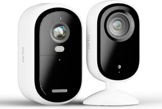Arlo Essential 2K Camera buiten + 2K Camera voor binnen voor €79 bij Bol