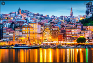 Oporto 2 Noches Alojamiento + Desayunos + Vuelo directo por solo 71€