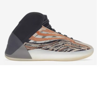 Zapatillas Adidas Yeezy Quantum por 36€