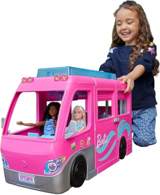 Barbie droomcamper voor €44,99 bij Amazon NL