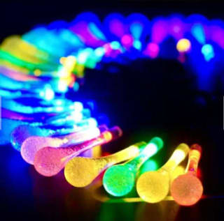 Luces navideñas Led guirnalda con 30 gotas decorativas por $2.990