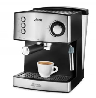 Cafetera Expresso Manual Ufesa CE7240 por 59,90€