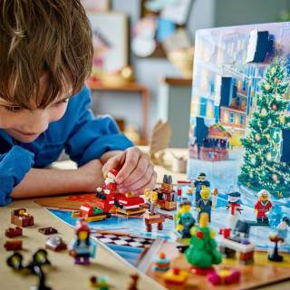 LEGO City Adventskalender 2023 met 24 Cadeautjes - 60381 voor €17,99 bij Bol.com