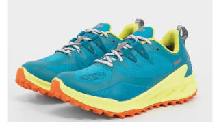 Zapatillas de Trekking de Mujer Keen ZIONIC por 68€