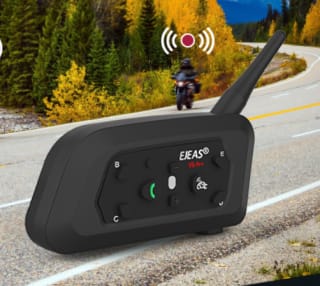 Auriculares Bluetooth V6 Pro para cascos de motocicleta por 25,30€