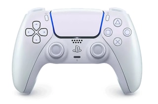 DualSense draadloze PS5 controller Chroma Pearl voor €59,99 in de Playstation Store