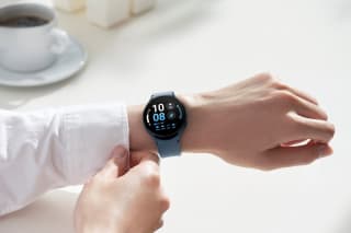 Samsung Galaxy Watch5 - Smartwatch heren en dames - 44 mm voor €195 bij Ibood