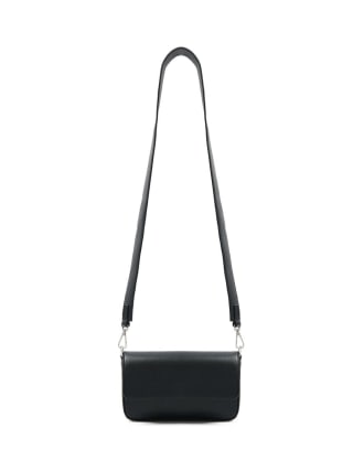 Bolso pequeño negro por 5,99€.