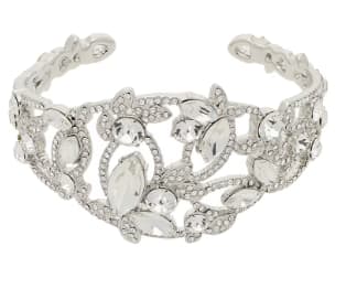 Brazalete Givenchy Crystal Clear por $780 en Liverpool