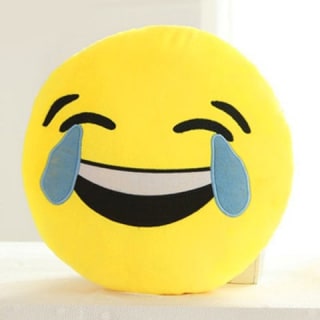 Cartoon Smile Face Emoticon Pattern kussen voor €1,20 dmv code