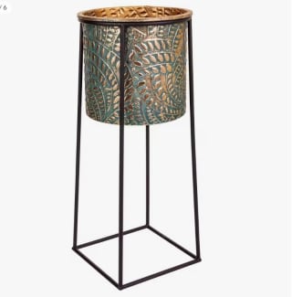 Macetero de Metal Resistente para Jardín y Decoración por 28,80€ (18,80€ nuevo usuario)