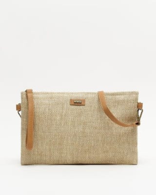 Bolso bandolera efecto rafia con asa de mano por 8,50€