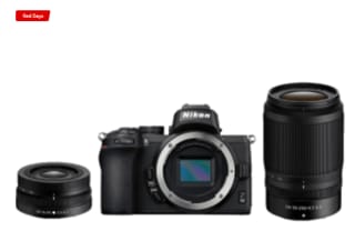 Nikon Z 30, 20.9 megapixel + 16-50 mm + 50 -250 mm a 999€