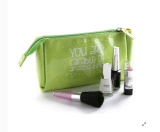 Recopilación neceseres marca Versa por solo 0,99€