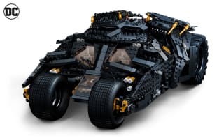 LEGO DC Batman Batmobile Tumbler voor €156,99 bij Amazon.de