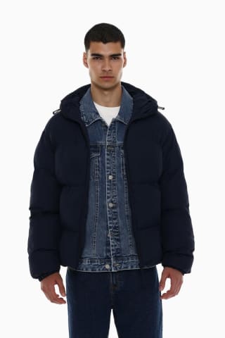 Cazadora acolchada básica por 20,99€