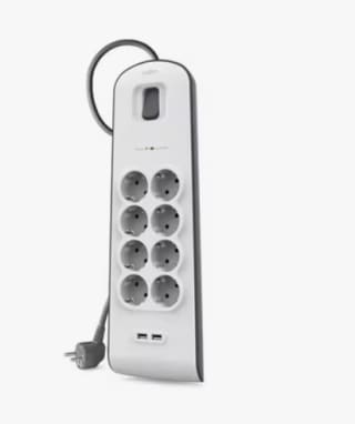 Regleta de protección contra sobretensiones con 8 Enchufes + 2 puertos USB Belkin SurgeStrip marca Belkin SurgeStrip por 22,64€