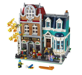 Lego 10270 Bookshop voor €149,99 bij Fnac
