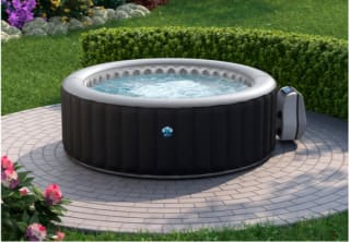 Déstockage SPA "London" Brico Dépôt Saint-Cyr-sur-Loire à 299€