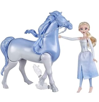 Disney Frozen 2 Figuras Elsa Y Nokk Acuáticos por 37,76€.