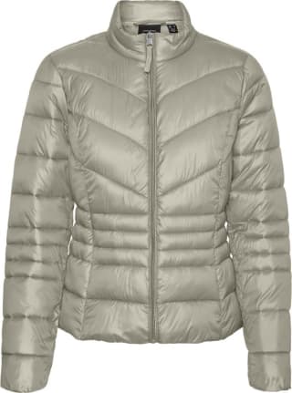 Vero Moda gewatteerde dames jas voor €18 bij Bol