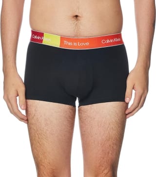 Calvin Klein Boxer Pride por $252 en Amazon