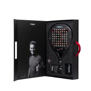 Pala padel NOX ML 10 LIMITED EDITION 2023 + Dos muñequeras + dos cordones de seguridad + llavero por 98.3€