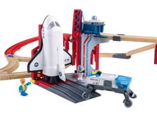 Playtive Houten spoorweg ruimtestation set 67-delig voor €24,99 in de Lidl webshop