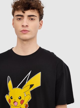 Camiseta hombre Pikachu por 7,99€