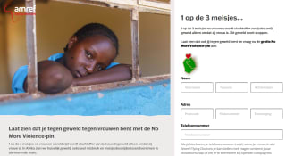Gratis No More Violence-pin aanvragen bij Amref Flying Doctors