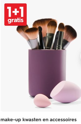 1+1 gratis op make-up kwasten en accessoires bij HEMA
