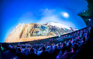 Ticket voor het Museon-Omniversum inclusief 1 grootbeeldfilm voor €11,95 via Tripper