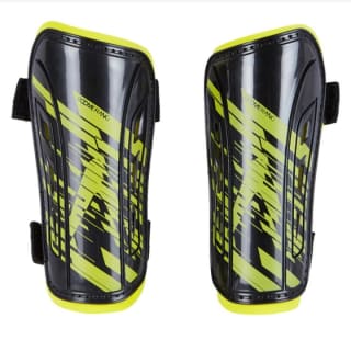 Espinilleras de fútbol Boomerang por 2,95€.