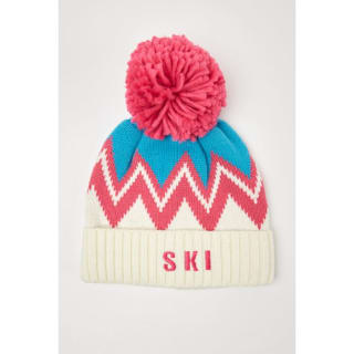 Zigzag pompon muts voor €6 bij Veritas