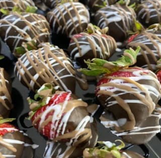 Fresas con chocolate por $295,00 en tienda Mizu