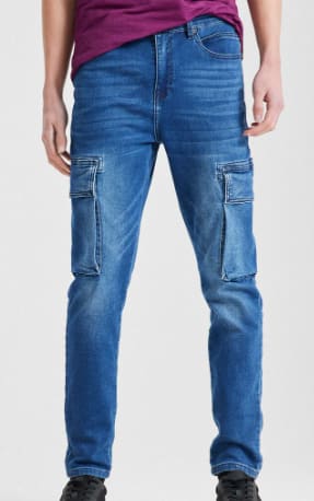 Jeans Bolsillo Cargo Tapered Tiro Medio por $13.490