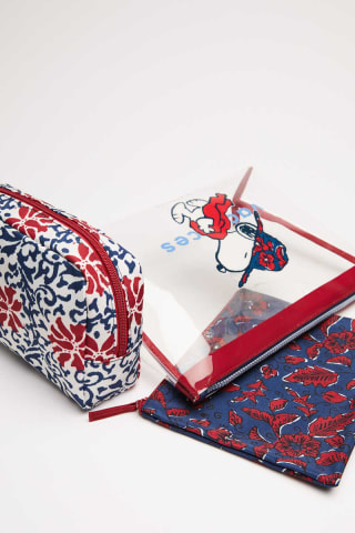 Pack x3 neceseres Snoopy por solo 9.99€