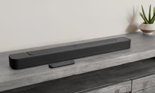 JBL Bar 300 Pro - Soundbar - Zwart voor €253,79 bij Bol