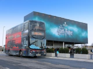 Estancia 2 noches en el The Royal National Hotel 3* + Entradas a los Estudios Harry Potter de Warner Bros con traslados ida y vuelta desde 246€ pxp