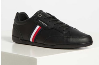 Tommy Hilfiger Sneakers voor €22,39 bij Otrium