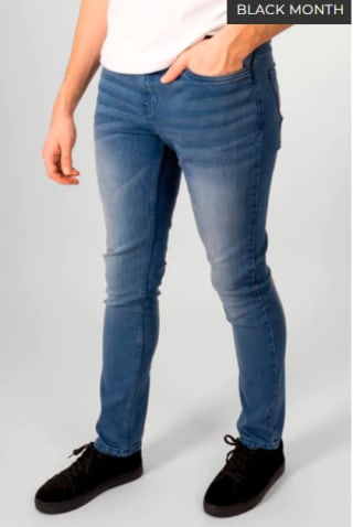 Diverse herenkleding vanaf €4 bij Teeshoppen