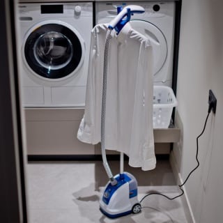 Shine Kleding- en textiel stoomreiniger voor €39,95 bij de Action