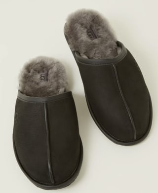 Heren UGG Scuff pantoffel voor €54,97 bij de Bijenkorf