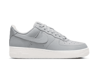 Nike Air Force 1 '07 Premium por 74€